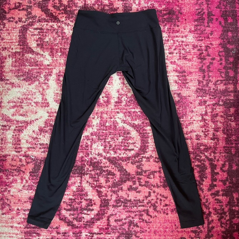 Black Lululemon leggings
